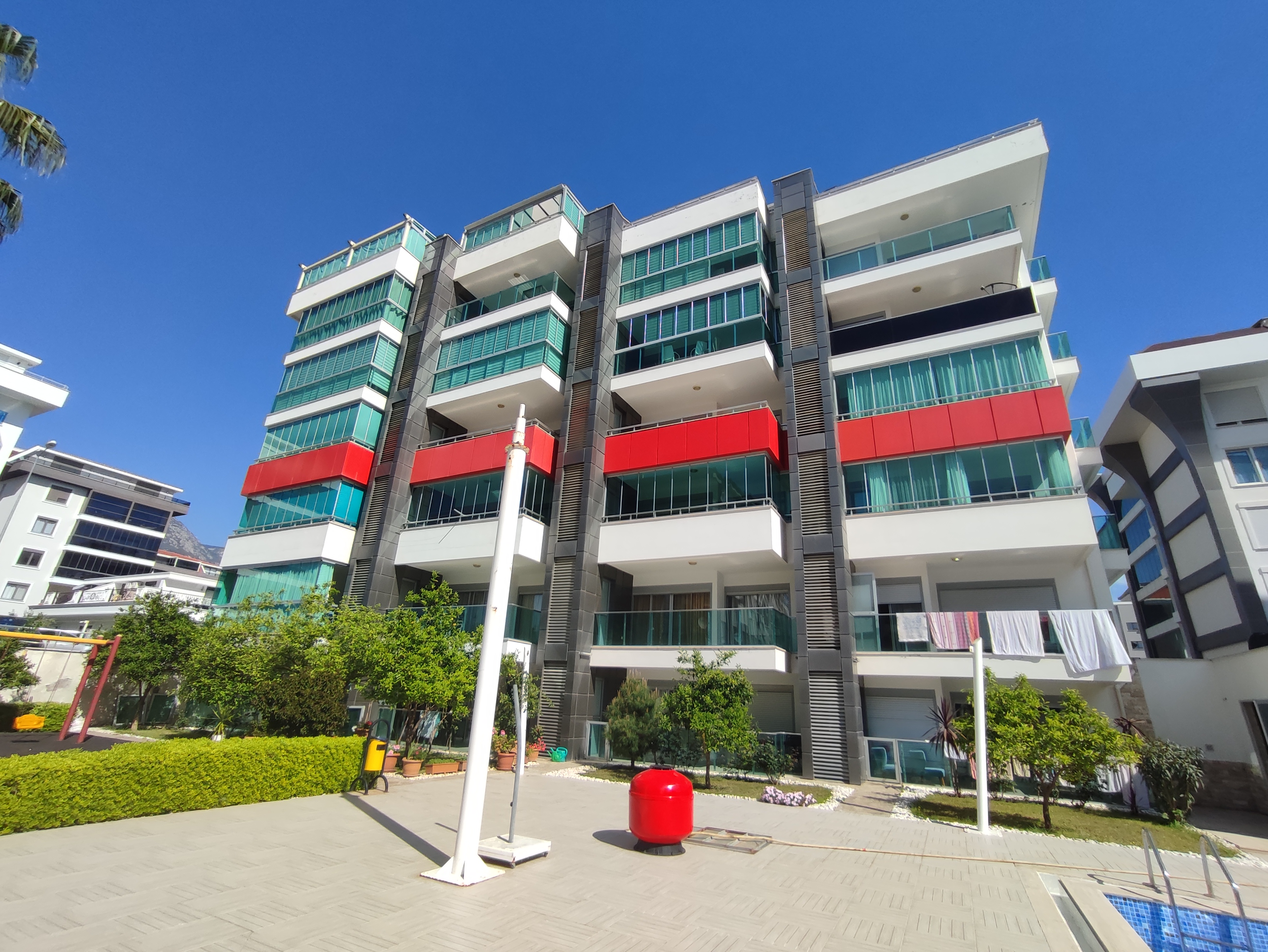 Alanya kestel 'de satılık full eşyalı 1+1 Daire